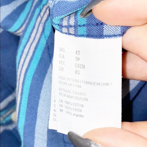 American Eagle Blue Striped Button Down Shirt - Picture 7 of 12